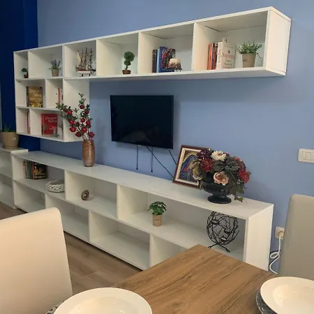 Apartment Modern Cozy W/in 10 Min Walk From Main Square Tirana