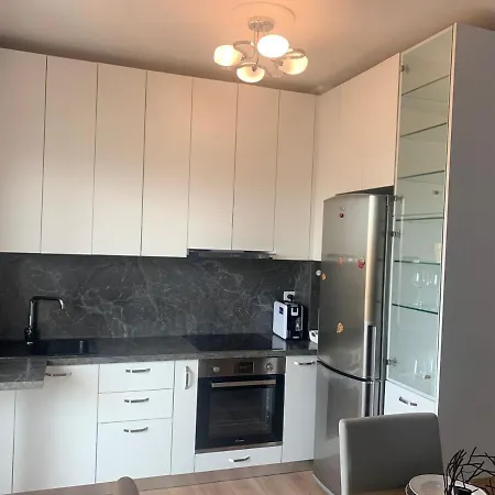 Modern Cozy W/in 10 Min Walk From Main Square Apartment Tirana